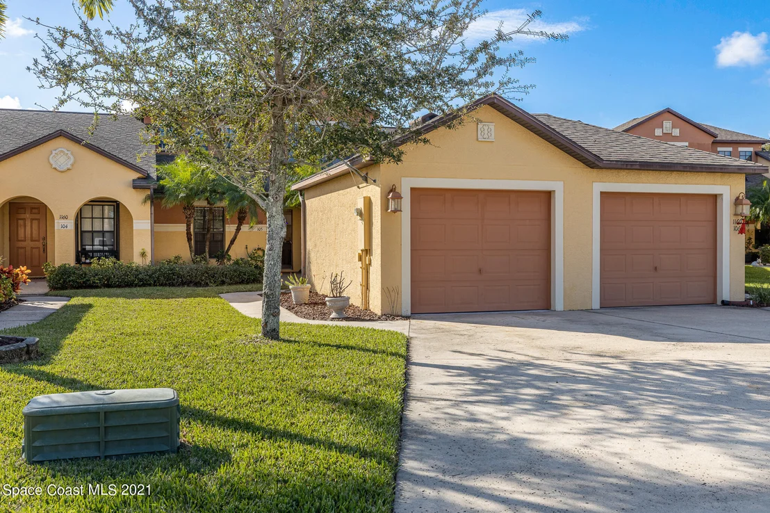 Photo of Unit 105 at 1160 Luminary Circle