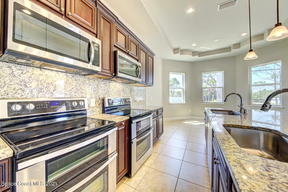 Photo of 3877 Province Drive