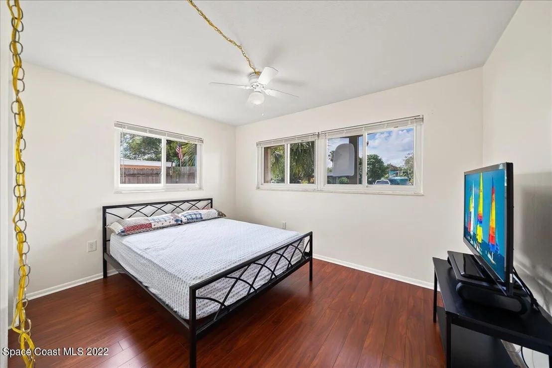 Photo of 2546 Lorna Drive