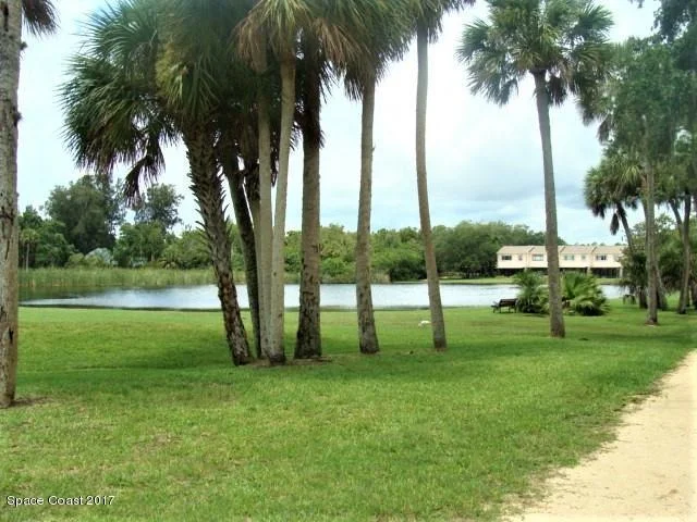 Photo of Unit 613 at 287 Current Drive