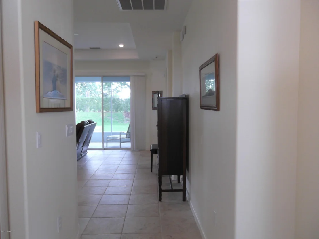 Photo of 6941 Abbeyville Road