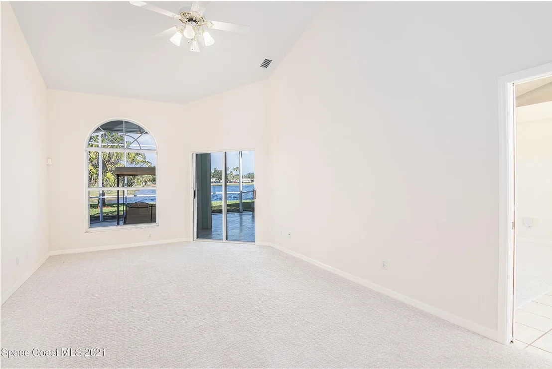 Photo of 2378 Golf Vista Boulevard