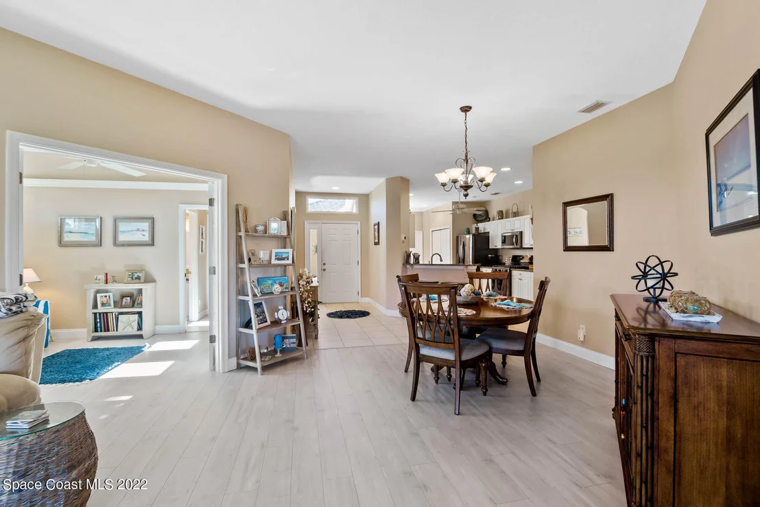 Photo of 4880 Cadet Circle