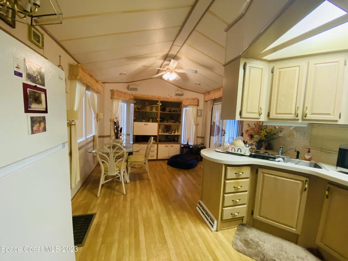 Photo of 48 New York Way
