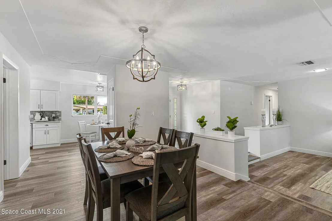 Photo of 2615 Forest Drive