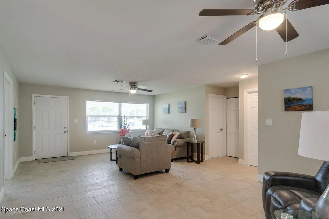 Photo of 2746 Lorna Circle