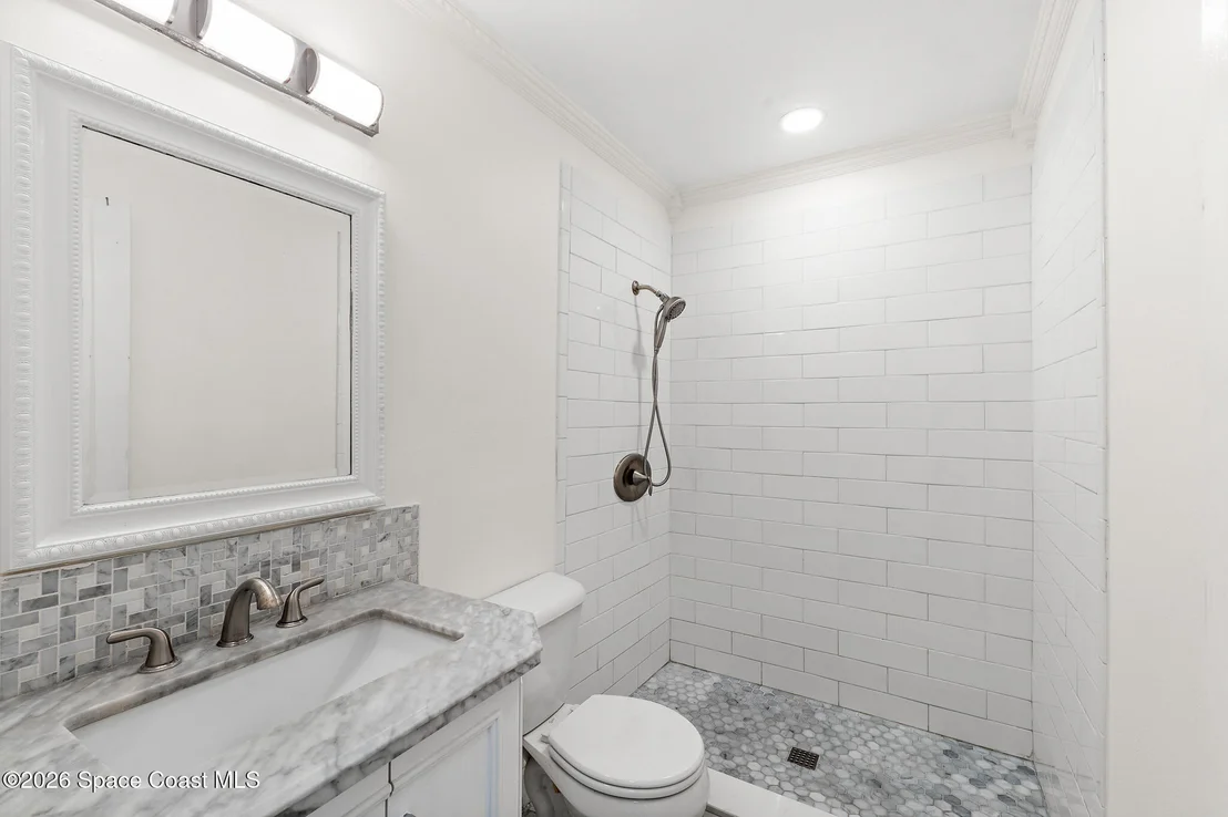 Photo of 218 Prince Avenue