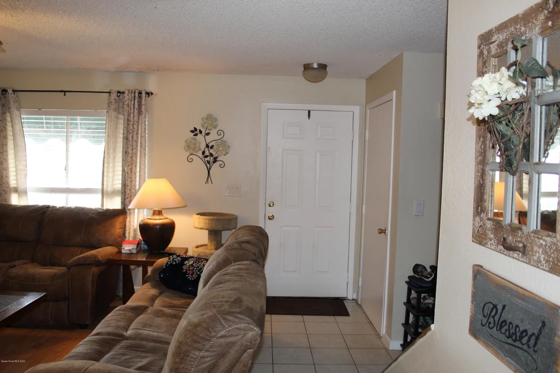 Photo of Unit 31 at 1882 Murrell Road