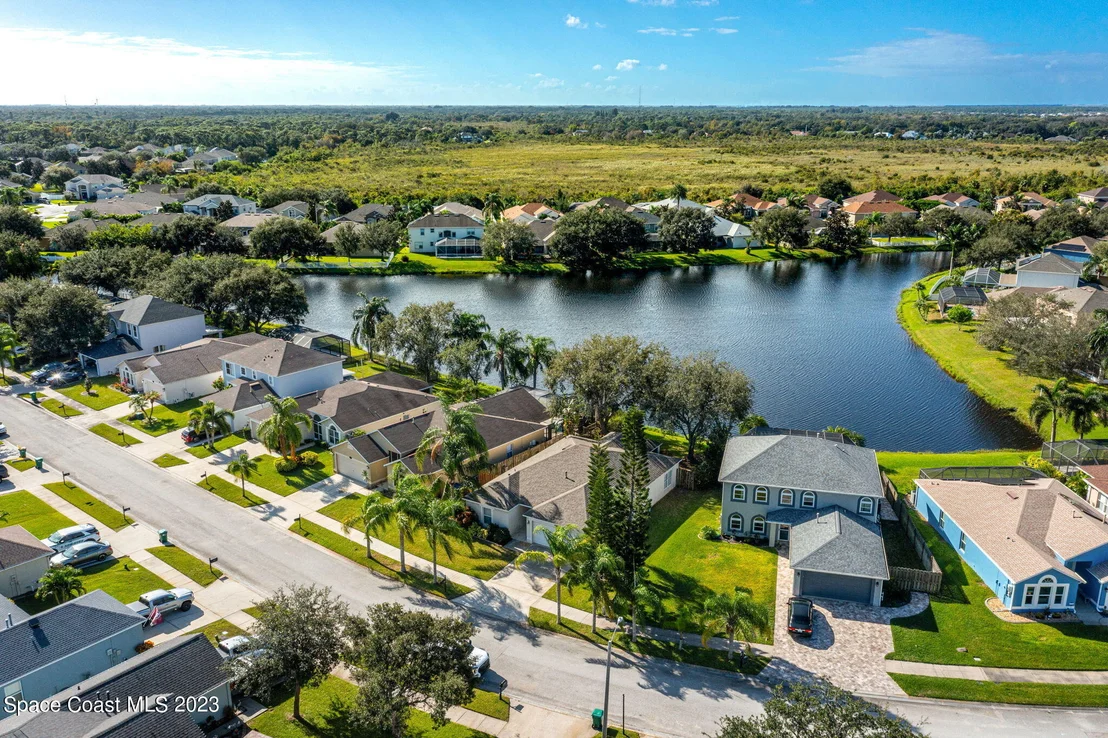 Photo of 4227 Four Lakes Drive
