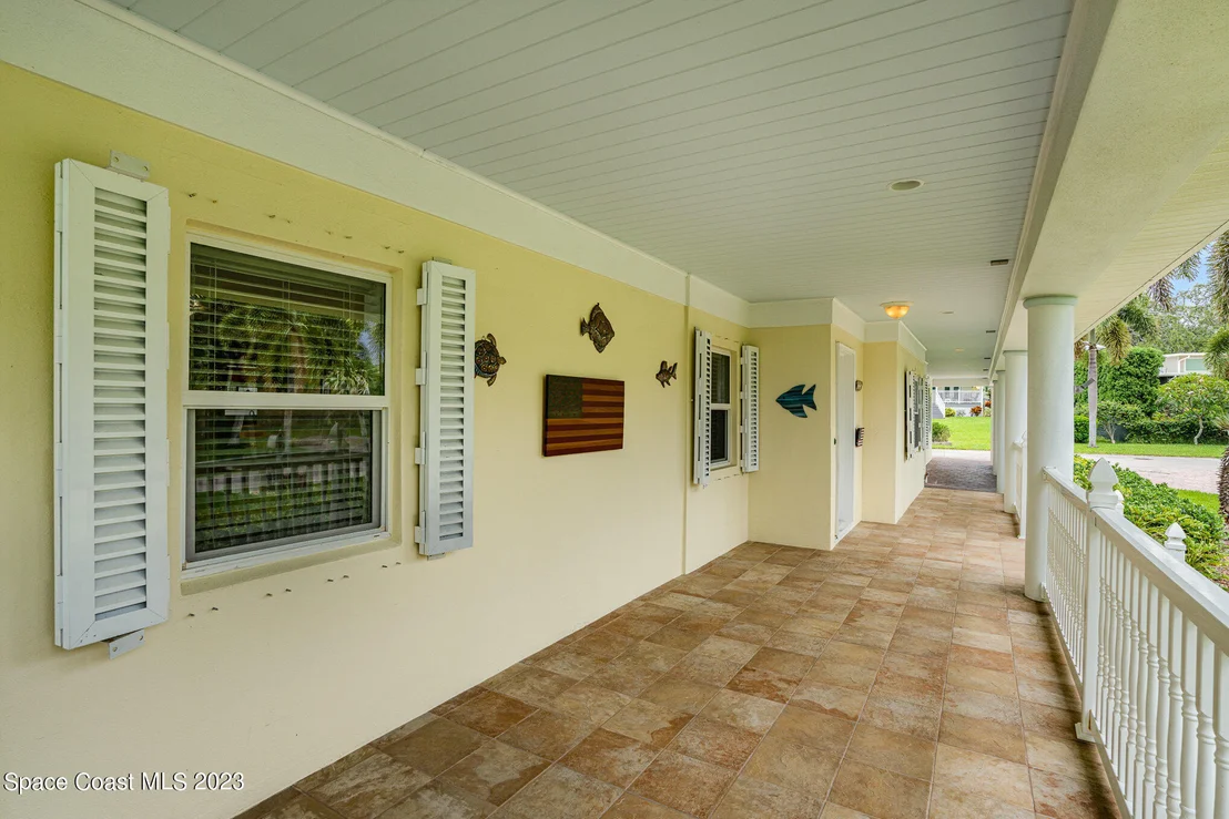 Photo of 1321 Pineapple Avenue