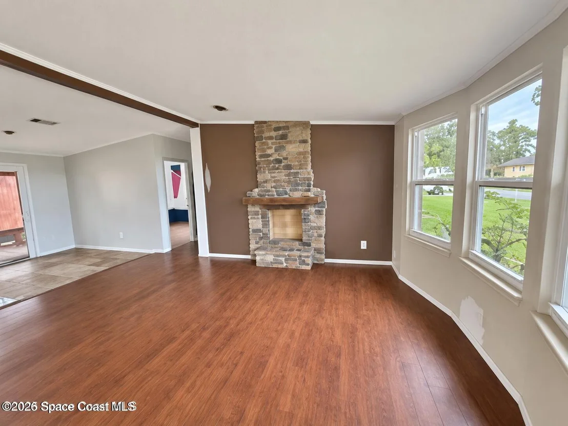 Photo of 7220 Pluto Avenue