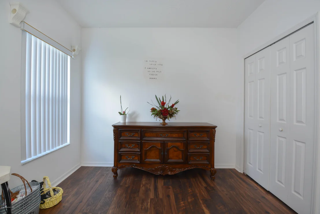 Photo of 725 Falls Creek Drive