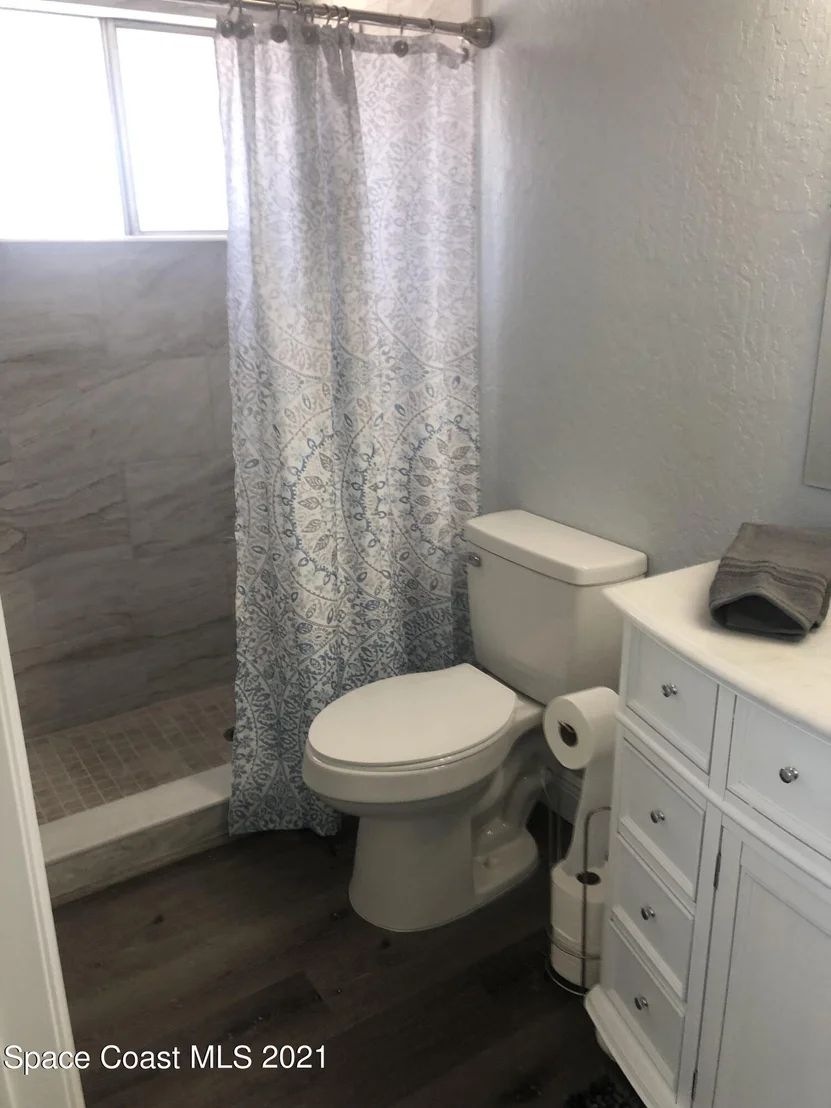 Photo of 876 Vance Circle NE