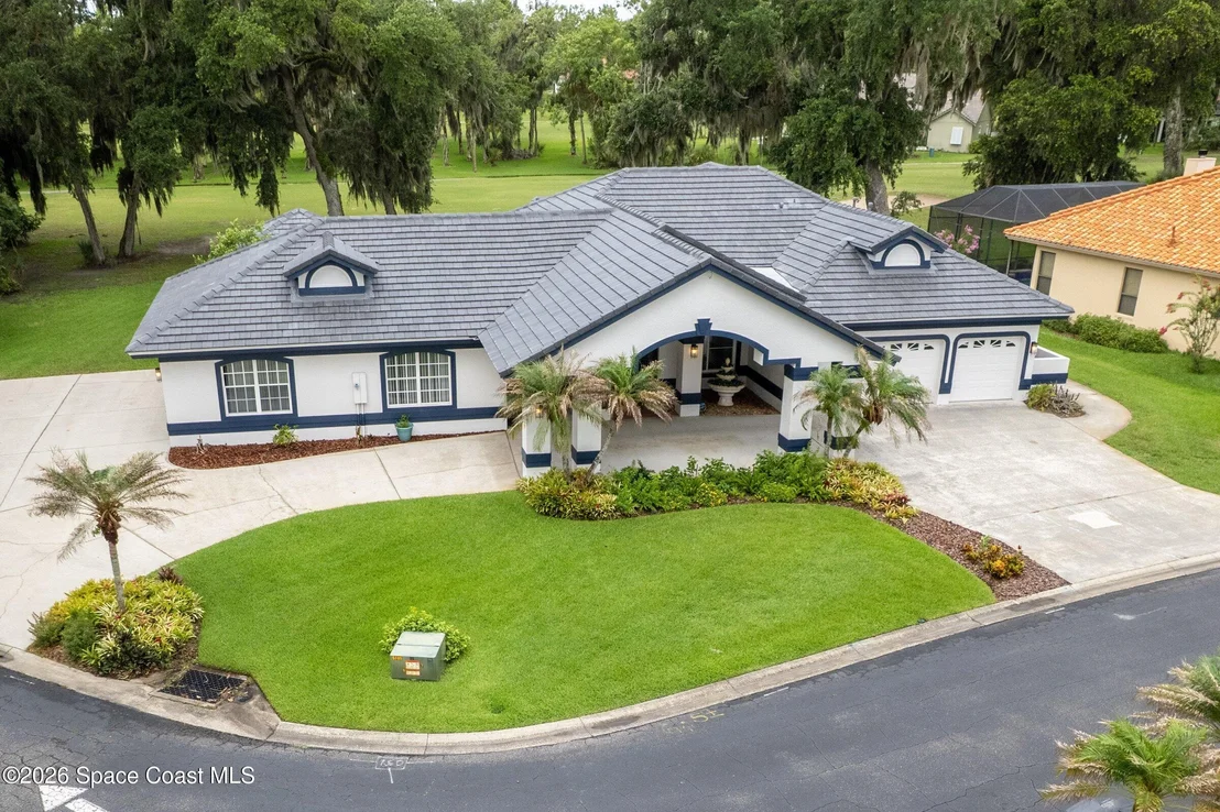 Photo of 802 Florencia Circle