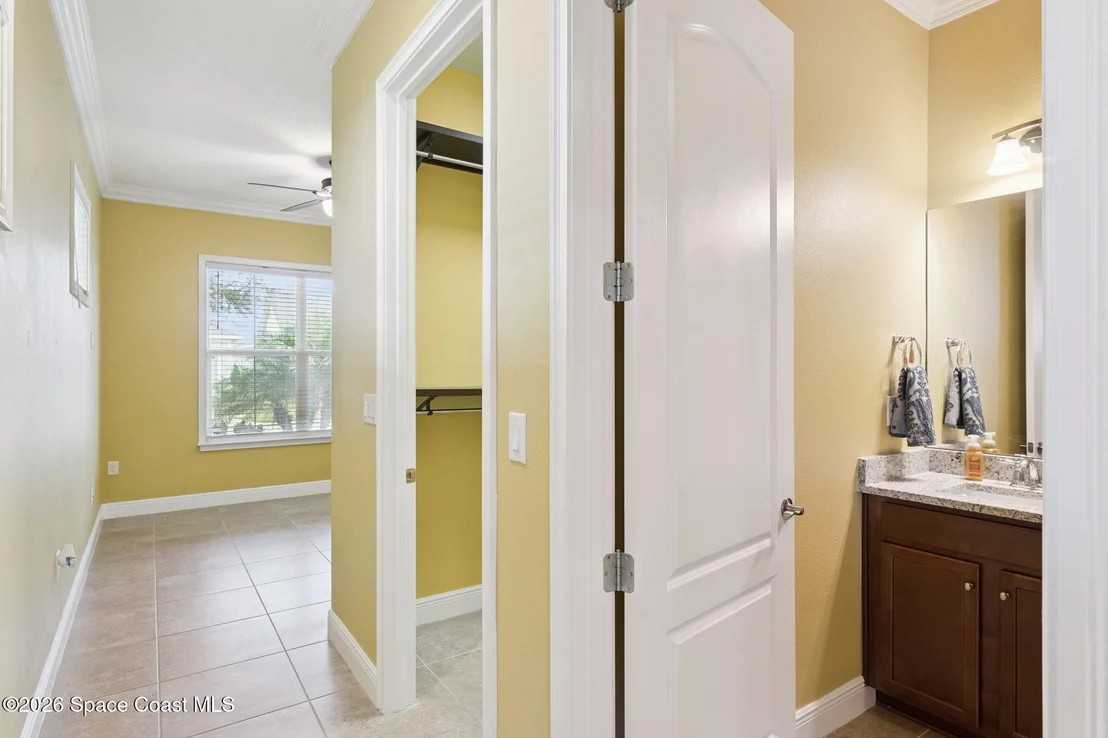 Photo of 5043 Vantage Court