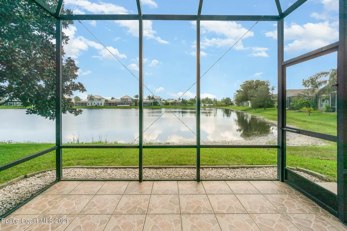 Photo of 1575 Ficus Point Drive
