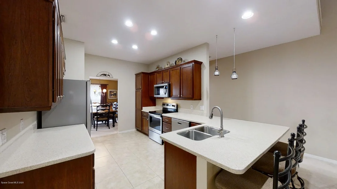Photo of 1670 Rustic Way