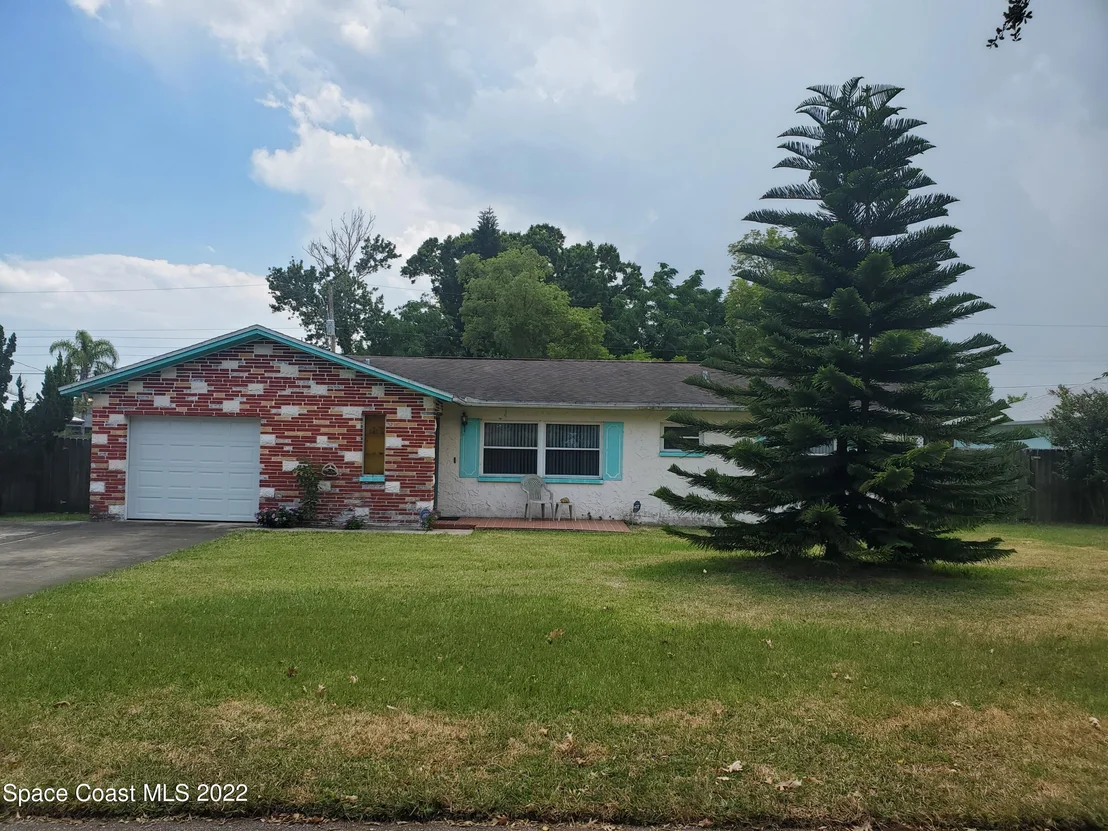 Photo of 1003 Albin Street