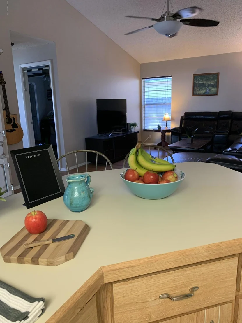 Photo of 2235 Hickory Drive