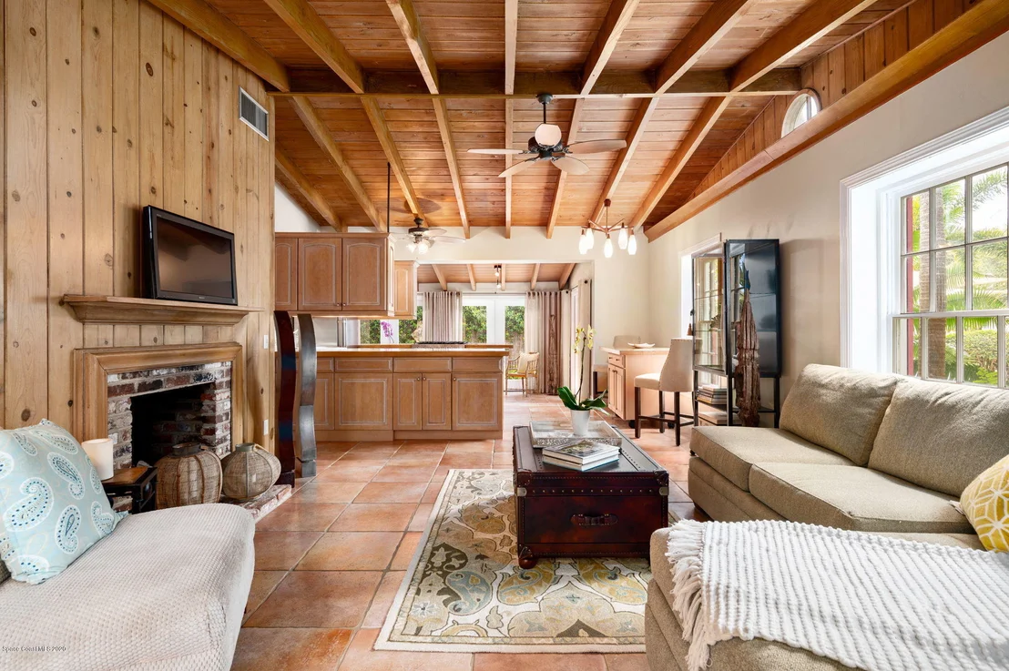 Photo of 816 Banyan Road