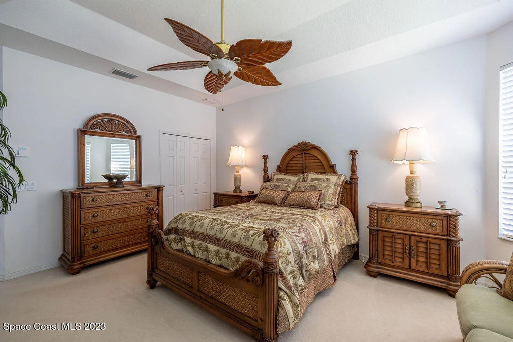 Photo of 4540 Portage Trail