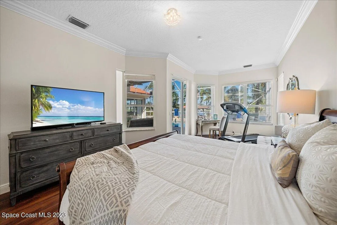 Photo of 208 Lanternback Island Drive