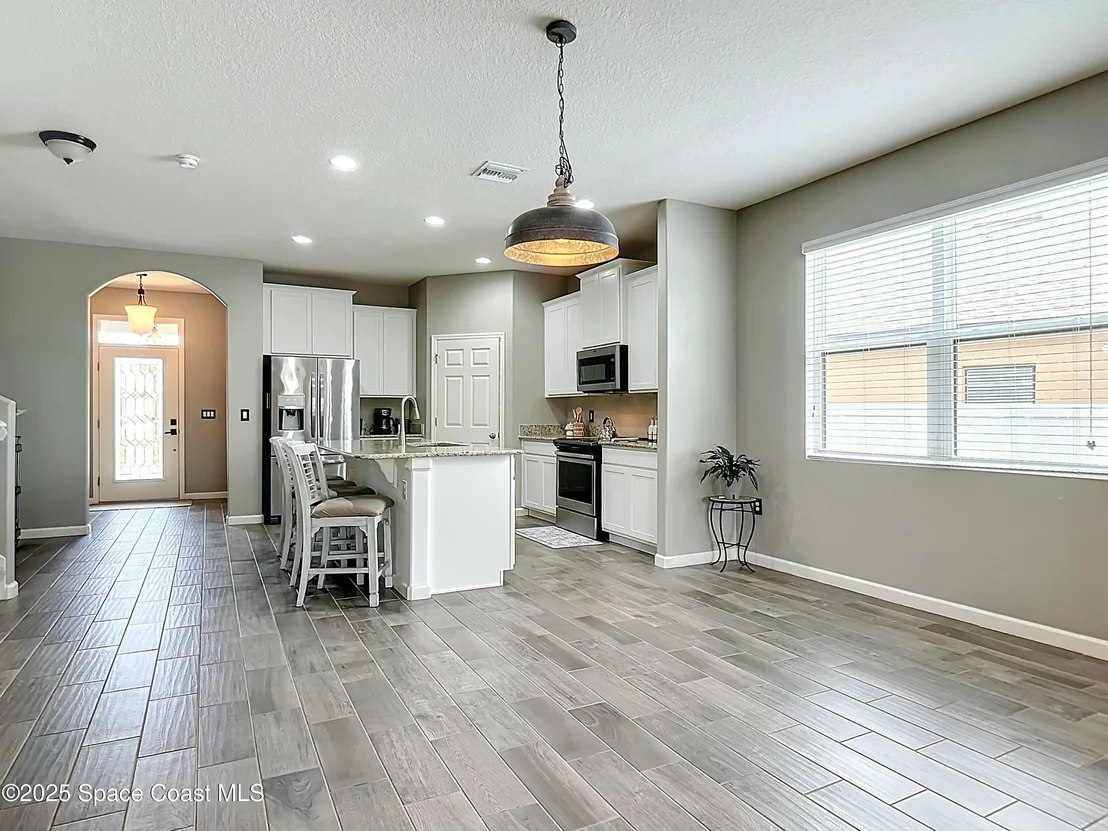 Photo of 1455 Fuji Drive