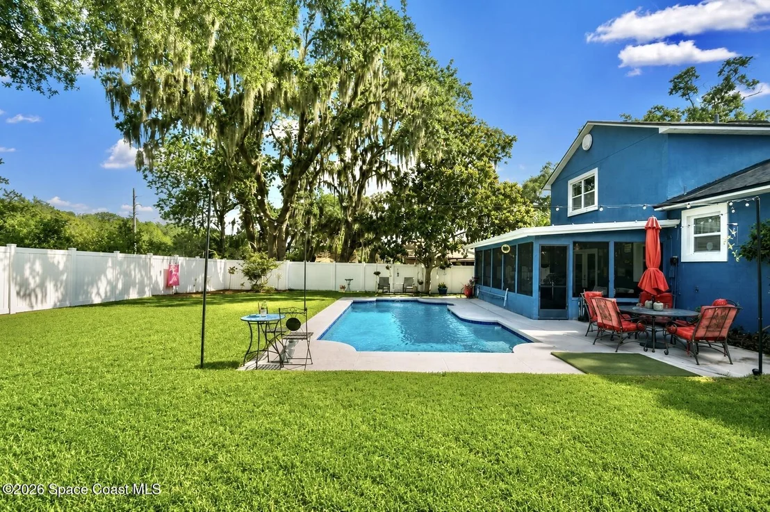 Photo of 1850 Aster Drive