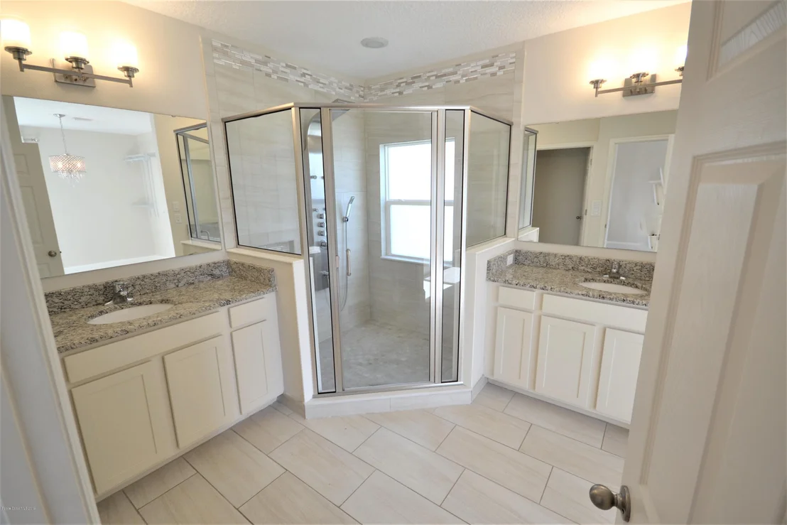 Photo of 960 Fiddleleaf Circle