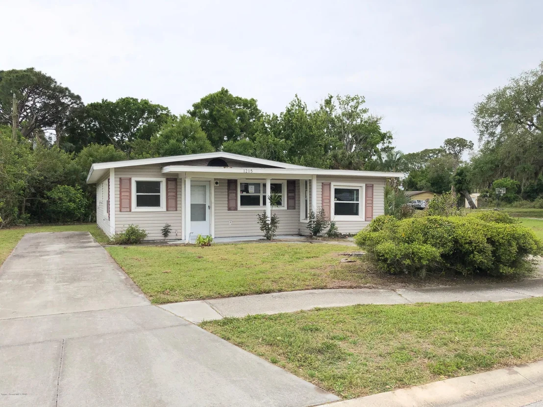 Photo of 1215 Counts Street