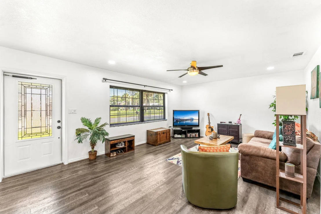 Photo of 739 Law Street