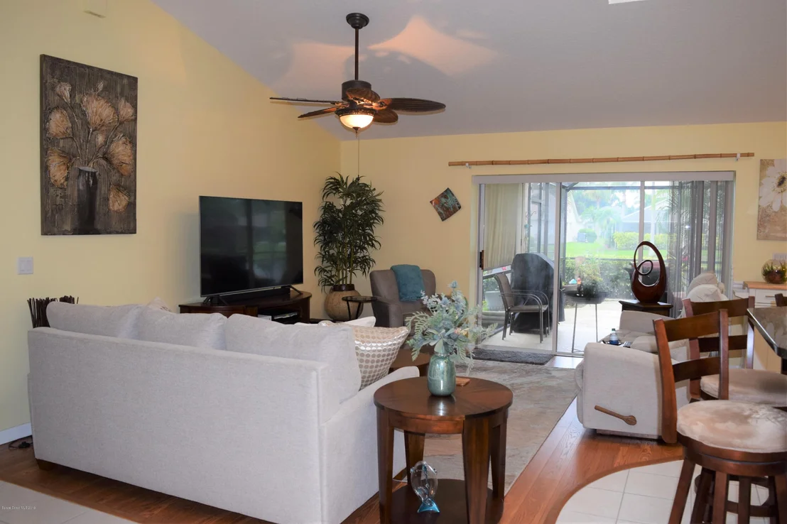 Photo of 1004 Sabal Grove Drive