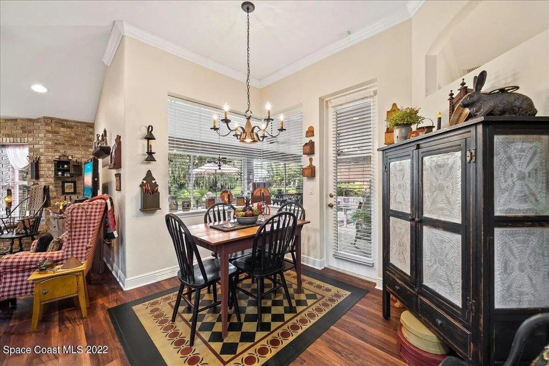 Photo of 2372 Woodfield Circle