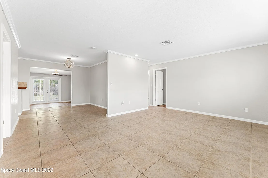 Photo of 2558 Sadler Lane