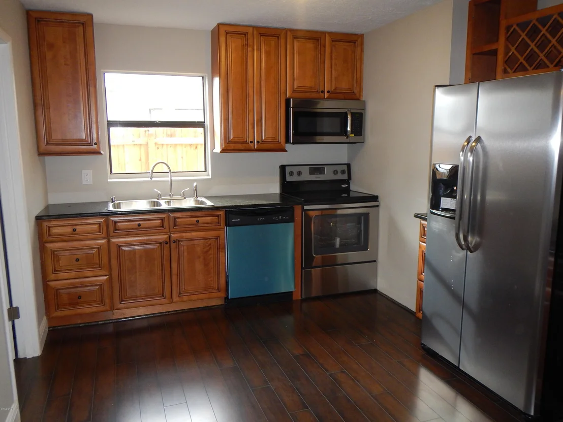 Photo of 2445 Sadler Lane
