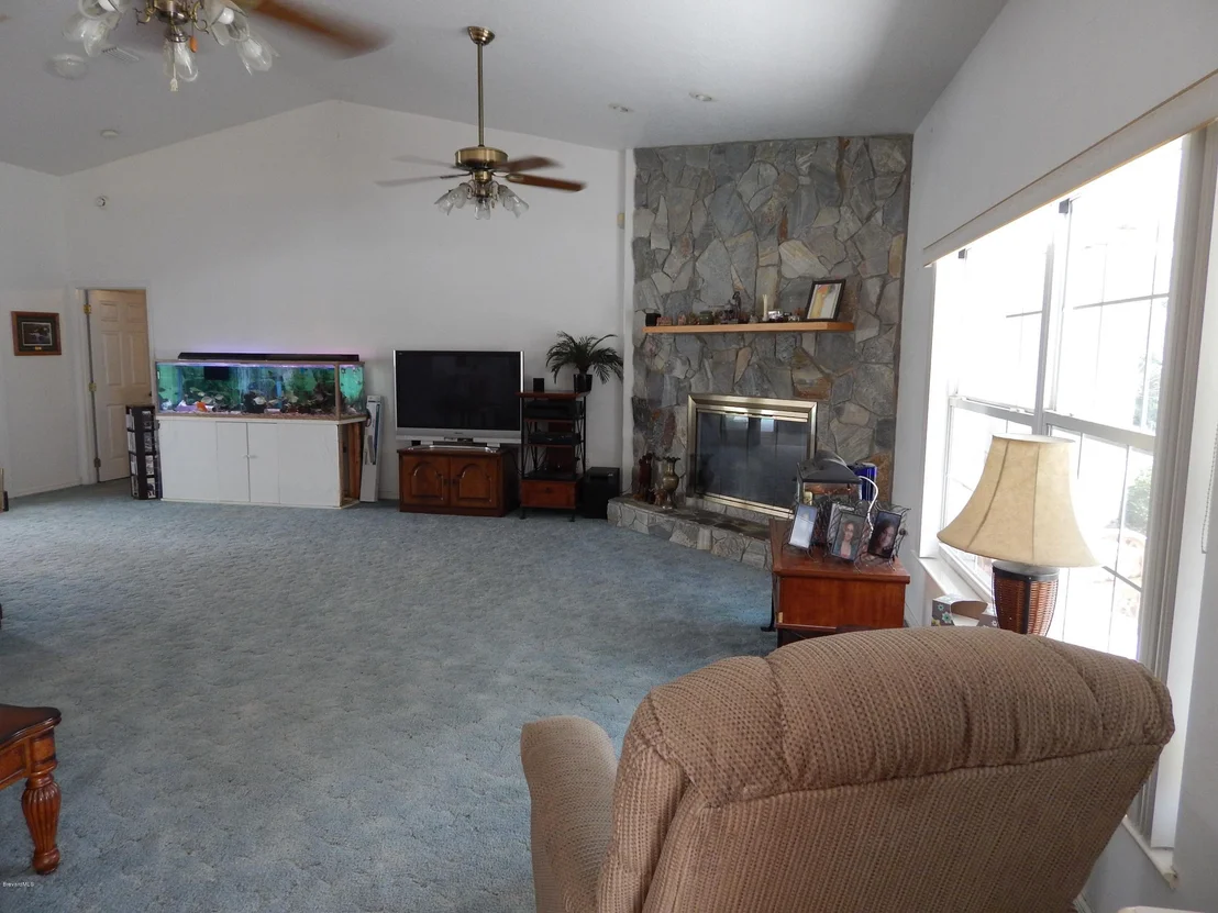 Photo of 3740 Fenner Road