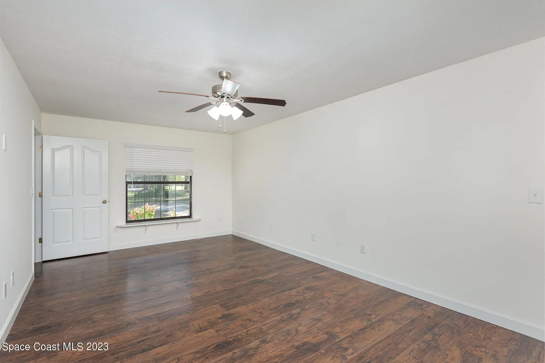 Photo of 3884 Sterling Street