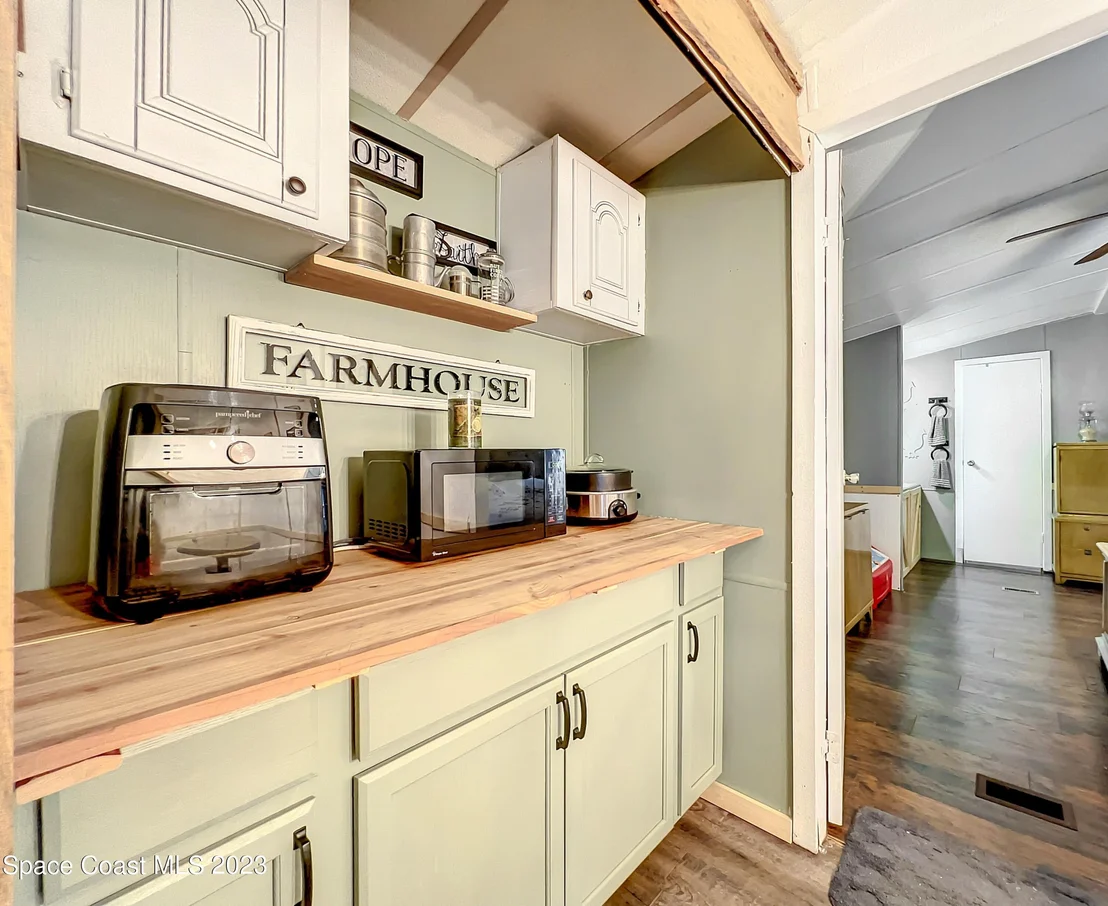 Photo of 9295 Concord Road