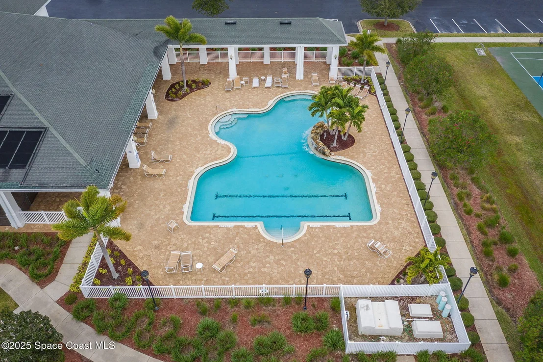Photo of 1141 Dillard Drive SE