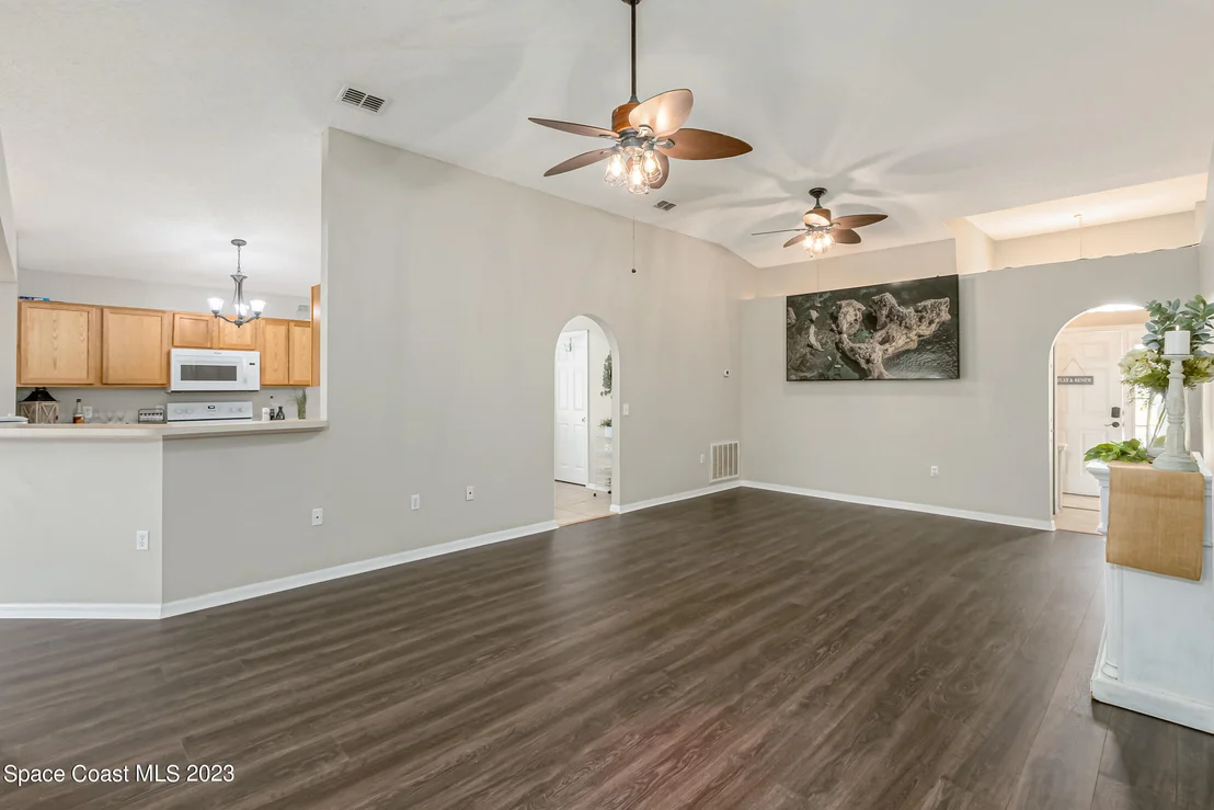 Photo of 4540 Bellaluna Drive
