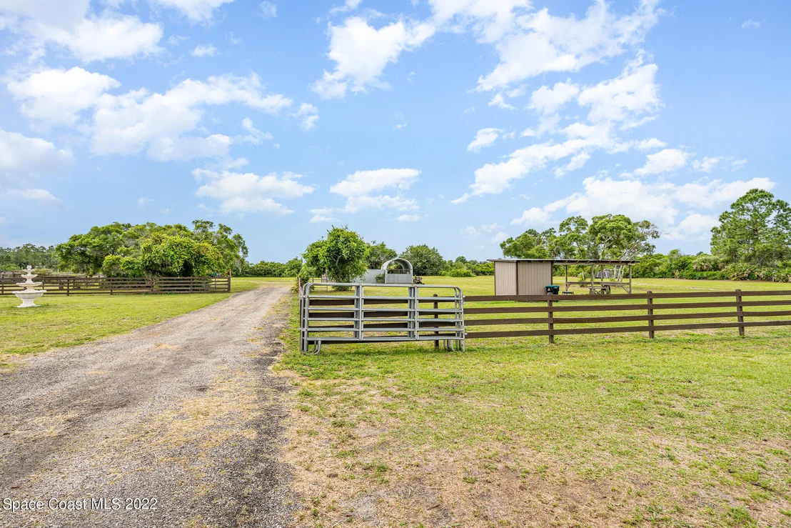 Photo of 515 Grant Road