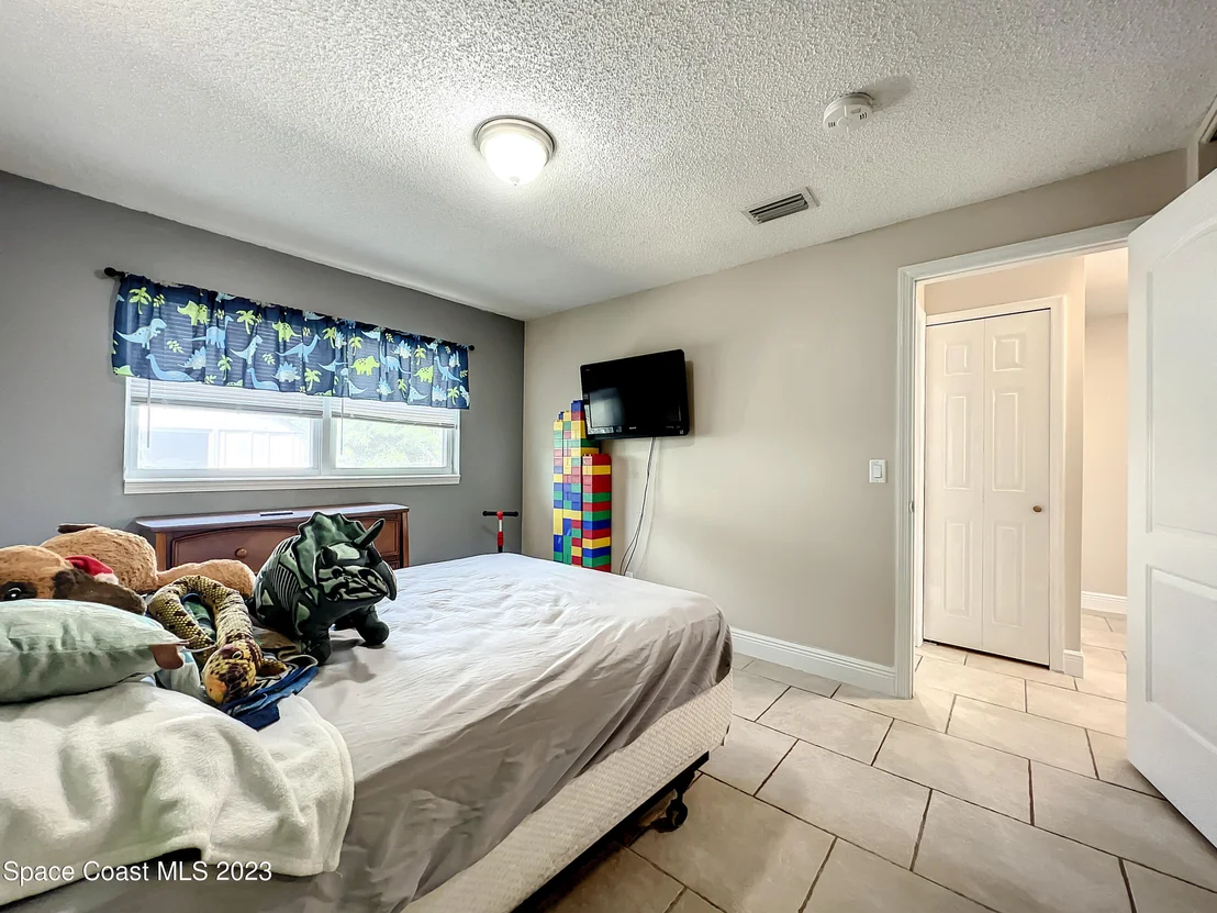 Photo of 2900 Cooper Drive