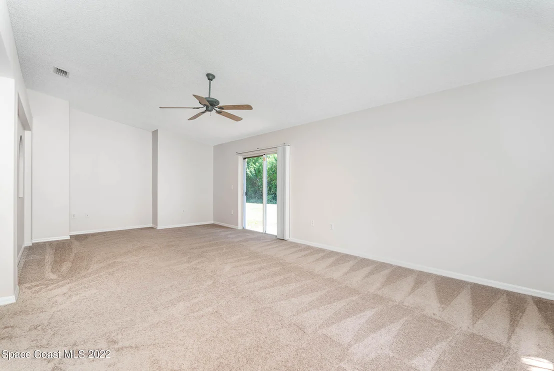 Photo of 1736 Vista Lake Circle