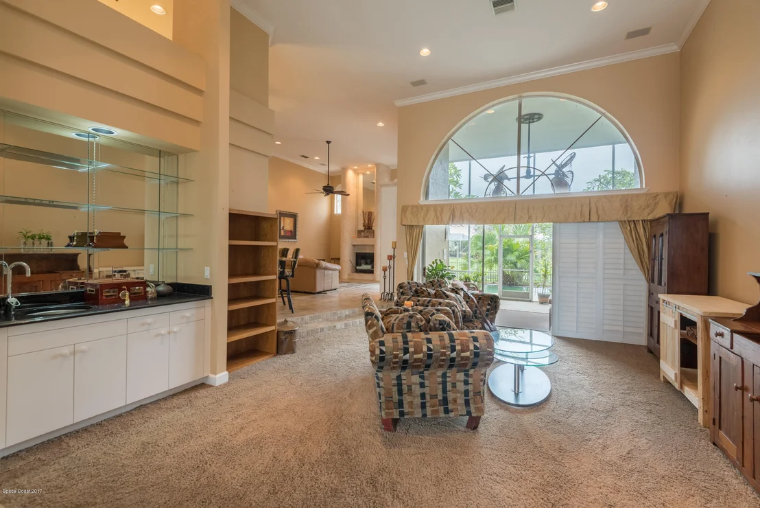 Photo of 719 Nightingale Drive