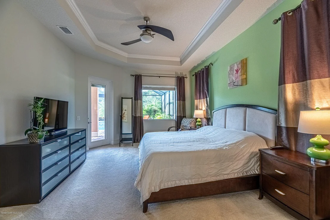 Photo of 824 Lorenza Place