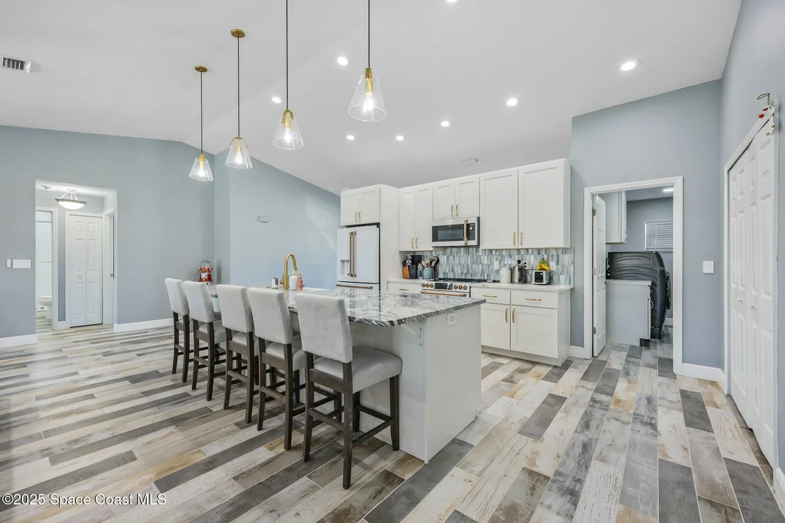 Photo of 2030 Belmont Way