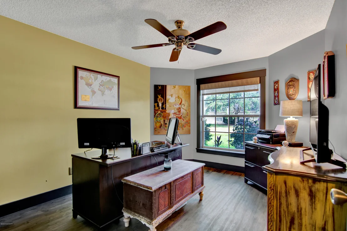 Photo of 8027 Bracken Lane