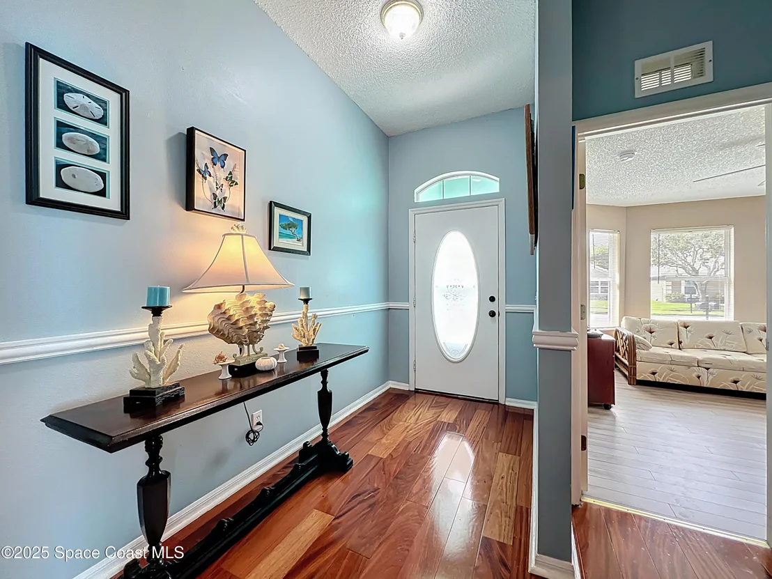 Photo of 1360 Olde Bailey Lane