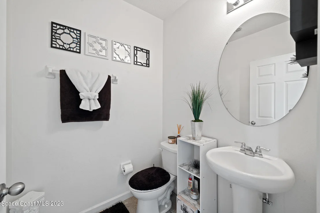 Photo of 215 Sorrento Drive