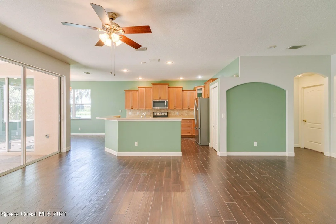 Photo of 8203 Simpkins Way
